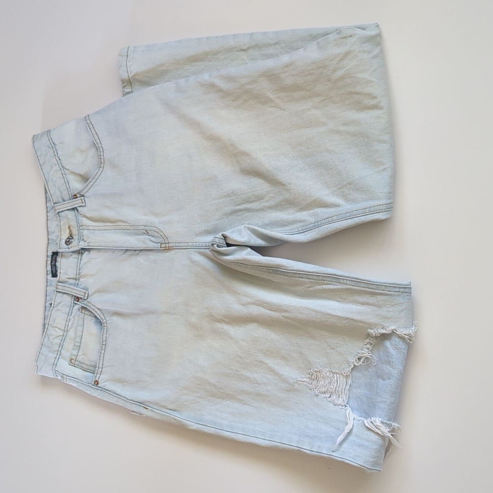 Wild Fable Women's High-Rise Baggy Ripped Jeans size 10 - Picture 2 of 6